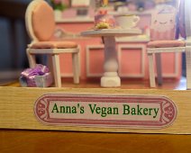 2024 - Anna's Vegan Bakery_03